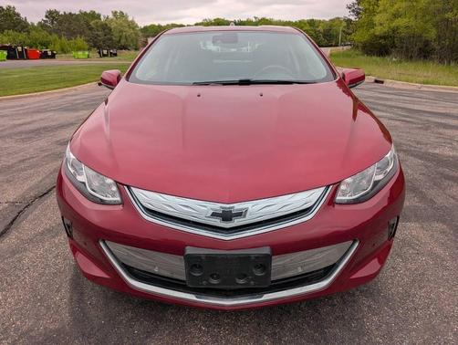 Cajun Red Tintcoat 2018 Chevrolet Volt Premier