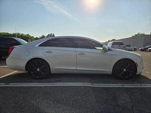2014 Cadillac XTS Luxury