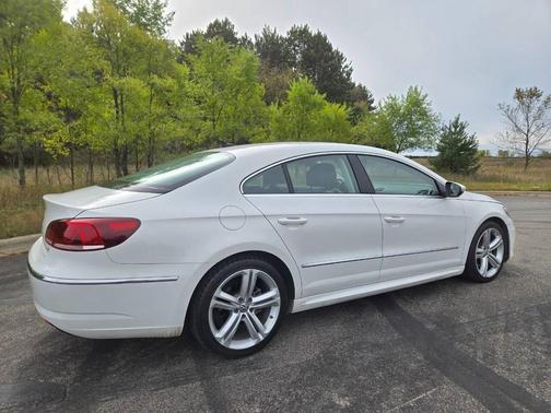 2013 Volkswagen CC 2.0T R-Line