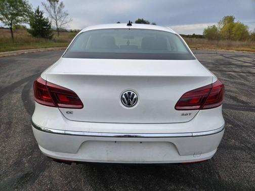 2013 Volkswagen CC 2.0T R-Line