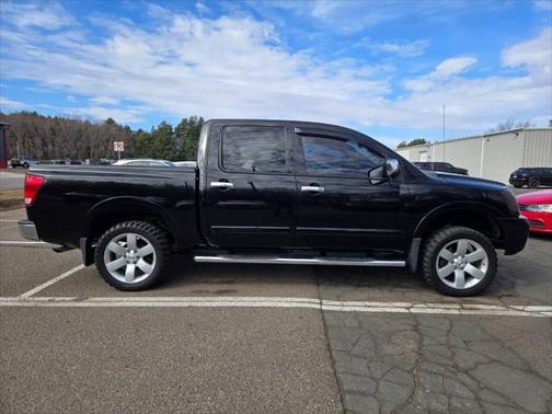 2012 Nissan Titan SL
