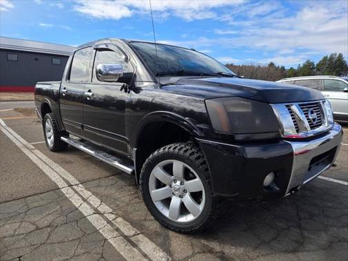 2012 Nissan Titan SL