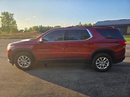 2019 Chevrolet Traverse LT Cloth