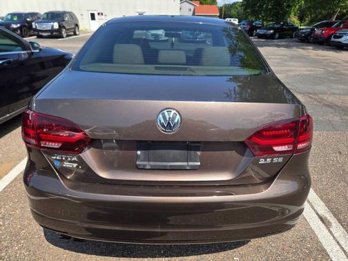 2011 Volkswagen Jetta SE