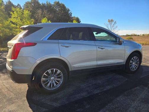 2017 Cadillac XT5 Luxury