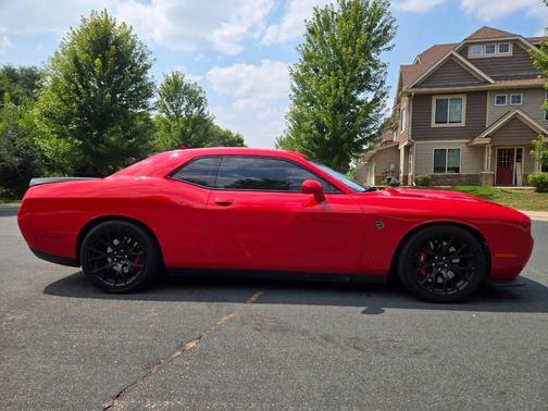2016 Dodge Challenger SRT Hellcat