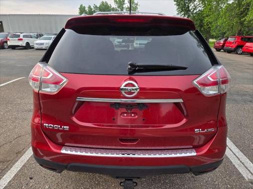 2016 Nissan Rogue SL