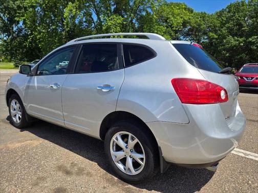 2010 Nissan Rogue SL