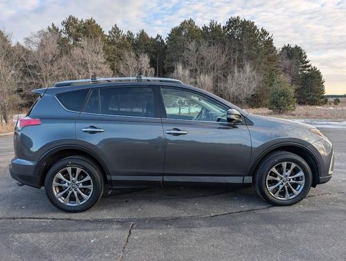 2016 Toyota RAV4 Limited