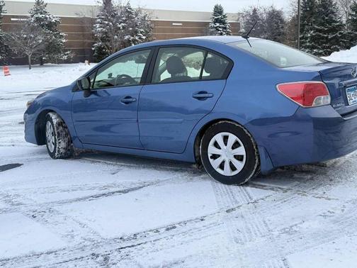 2016 Subaru Impreza 2.0i