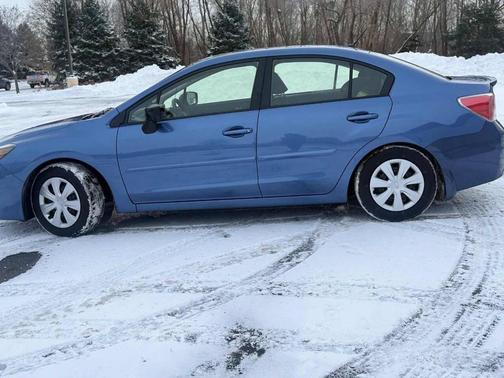 2016 Subaru Impreza 2.0i