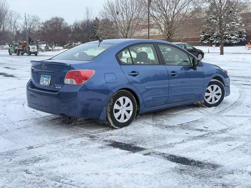 2016 Subaru Impreza 2.0i