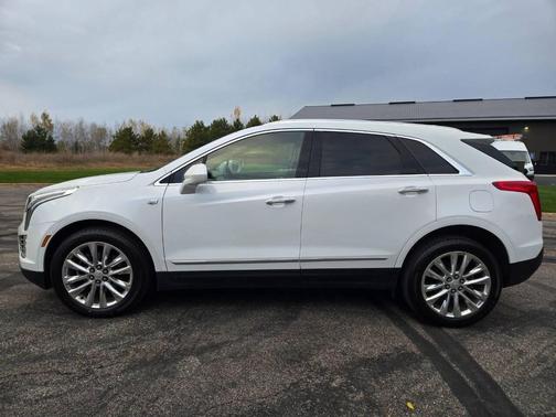 2017 Cadillac XT5 Platinum