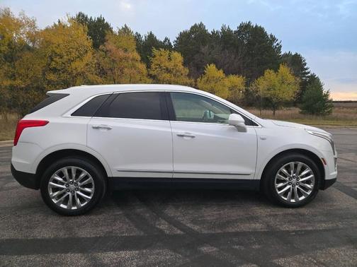 2017 Cadillac XT5 Platinum