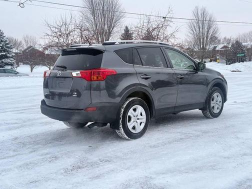 2013 Toyota RAV4 LE