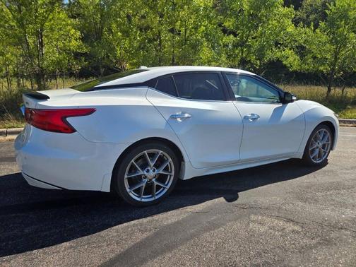 2016 Nissan Maxima 3.5 SR