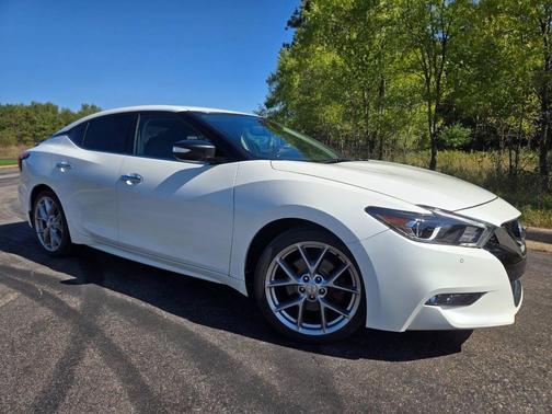 2016 Nissan Maxima 3.5 SR