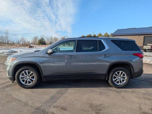 2018 Chevrolet Traverse LT Cloth