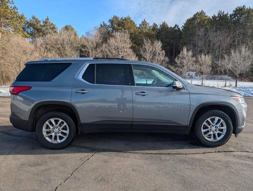 2018 Chevrolet Traverse LT Cloth