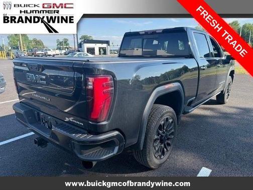 Onyx Black 2024 GMC Sierra 2500 Denali Ultimate