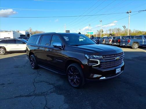 2023 Chevrolet Suburban Premier