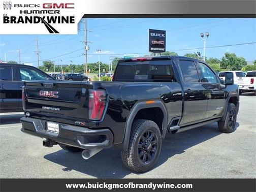 2025 GMC Sierra 2500 AT4