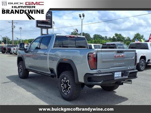 2025 GMC Sierra 2500 AT4
