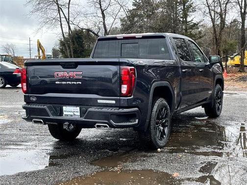 2025 GMC Sierra 1500 Elevation