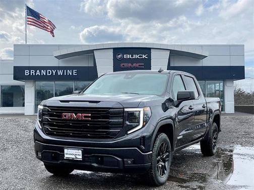 2025 GMC Sierra 1500 Elevation