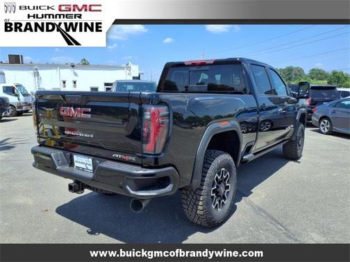 2025 GMC Sierra 2500 AT4