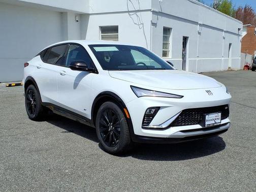 Summit White 2026 Buick Envista Sport Touring FWD