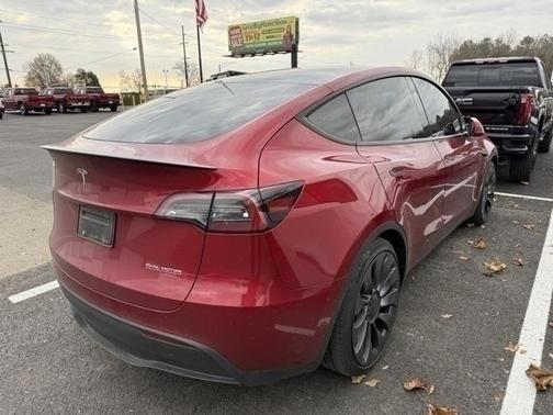 2024 Tesla Model Y Performance Dual Motor All-Wheel Drive