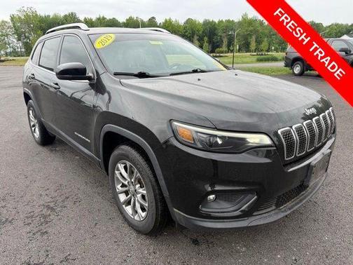 Diamond Black Crystal Pearlcoat 2019 Jeep Cherokee Latitude Plus