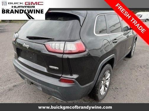 Diamond Black Crystal Pearlcoat 2019 Jeep Cherokee Latitude Plus