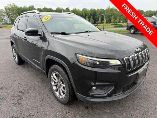 Diamond Black Crystal Pearlcoat 2019 Jeep Cherokee Latitude Plus