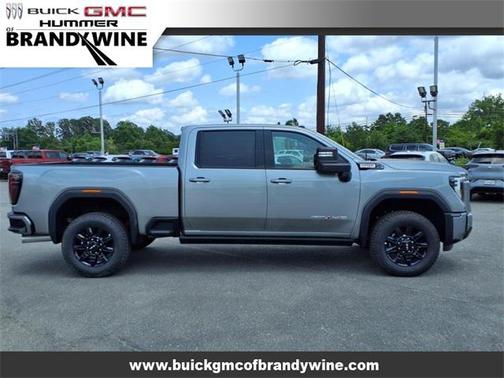 2025 GMC Sierra 2500 AT4
