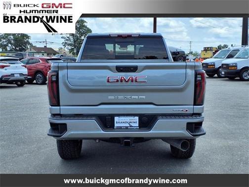 2025 GMC Sierra 2500 AT4