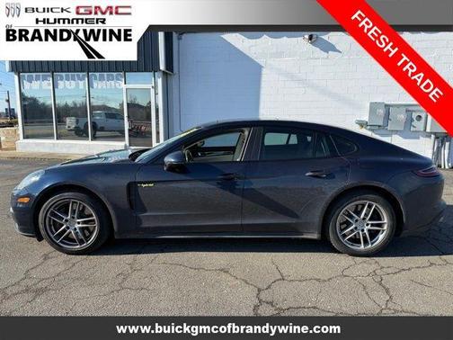 2018 Porsche Panamera 4