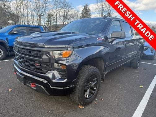 2022 Chevrolet Silverado 1500 Custom Trail Boss