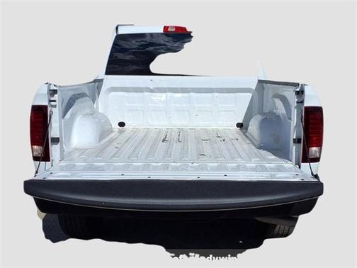 2024 RAM 1500 Classic Warlock Crew Cab 4x4 5'7' Box