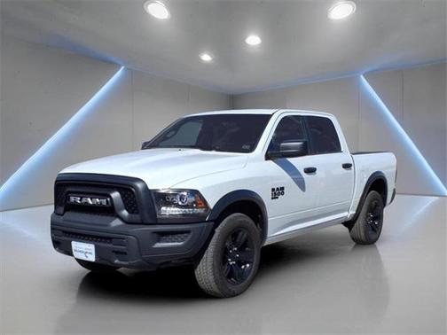 2024 RAM 1500 Classic Warlock Crew Cab 4x4 5'7' Box