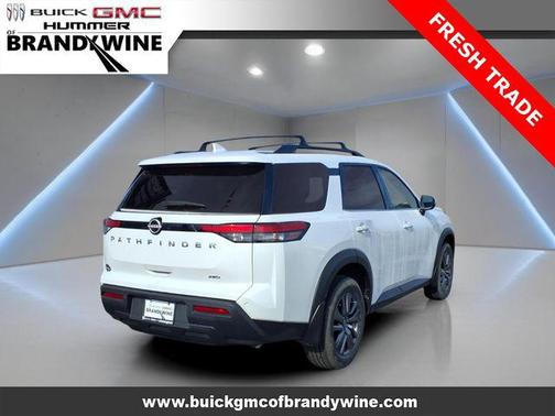 2025 Nissan Pathfinder SV 4WD