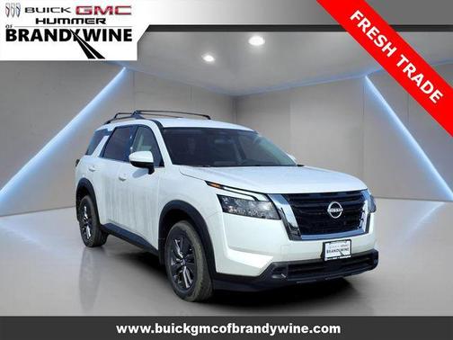 2025 Nissan Pathfinder SV 4WD