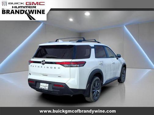 2025 Nissan Pathfinder SV 4WD