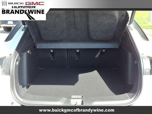 Summit White 2026 Buick Envista Sport Touring FWD