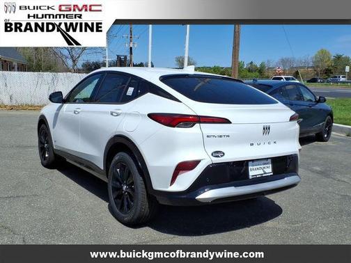 Summit White 2026 Buick Envista Sport Touring FWD