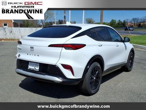 Summit White 2026 Buick Envista Sport Touring FWD