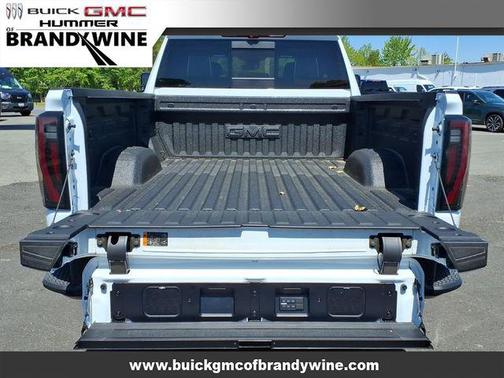 Summit White 2026 GMC Sierra 2500 AT4X