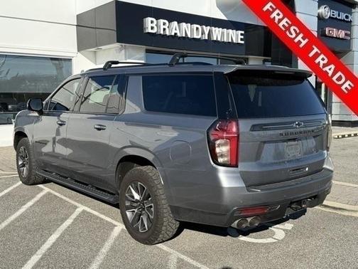 2022 Chevrolet Suburban 4WD Z71