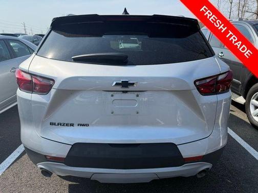 Silver Ice Metallic 2022 Chevrolet Blazer 2LT